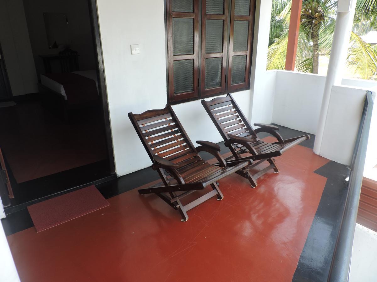 Crescent Sea Resort Nilaveli Εξωτερικό φωτογραφία