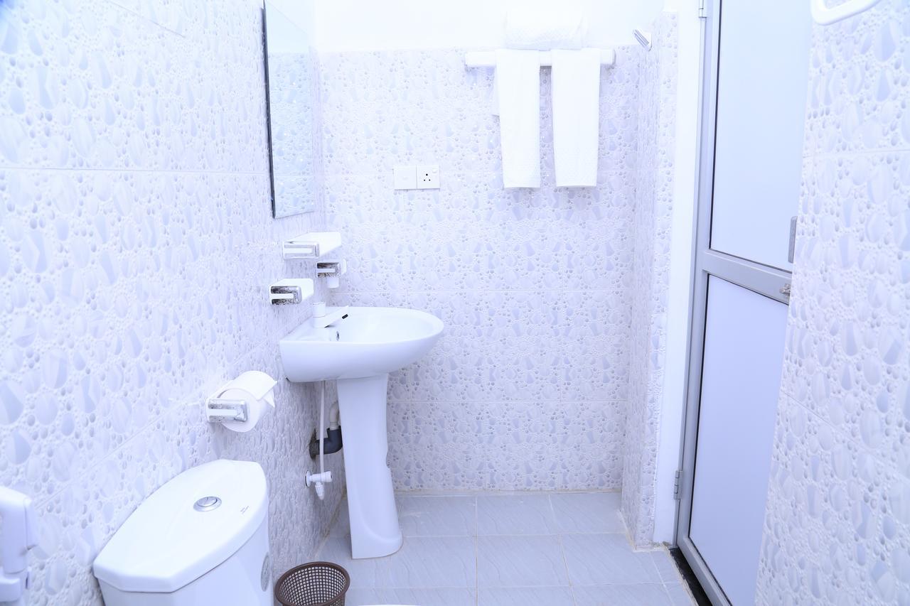 Crescent Sea Resort Nilaveli Εξωτερικό φωτογραφία